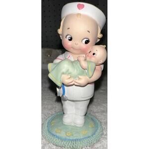 Bundle Of Joy Healing Hearts Collection 4" Nurse Figurine 4657A Authenticated